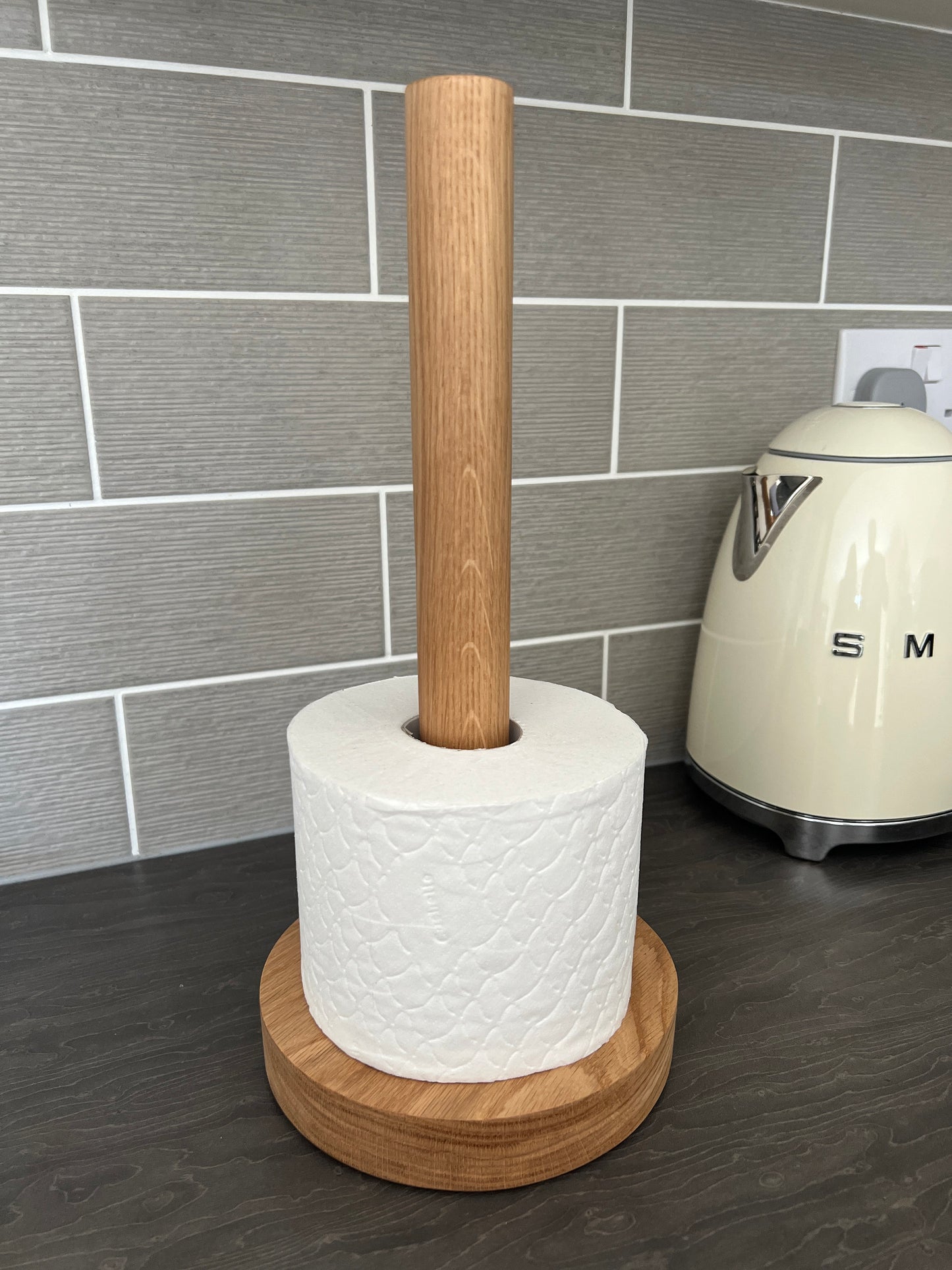 Solid Extra 'Chunky' Oak Round Kitchen Roll Holder / Toilet Roll Holder