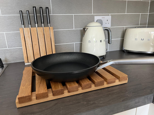 Solid Oak Trivet, Pan Stand, Pot Holder, Hand crafted in the UK